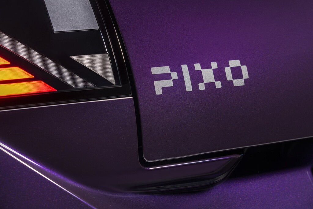 Nissan Pixo.
