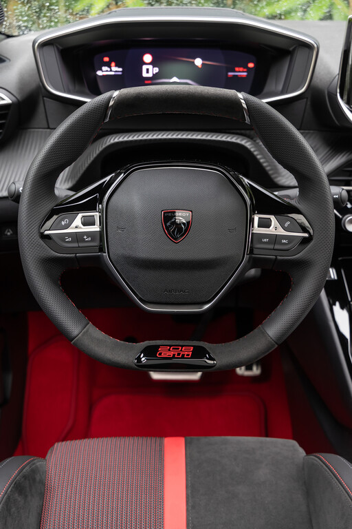 Peugeot e-208 GTi.