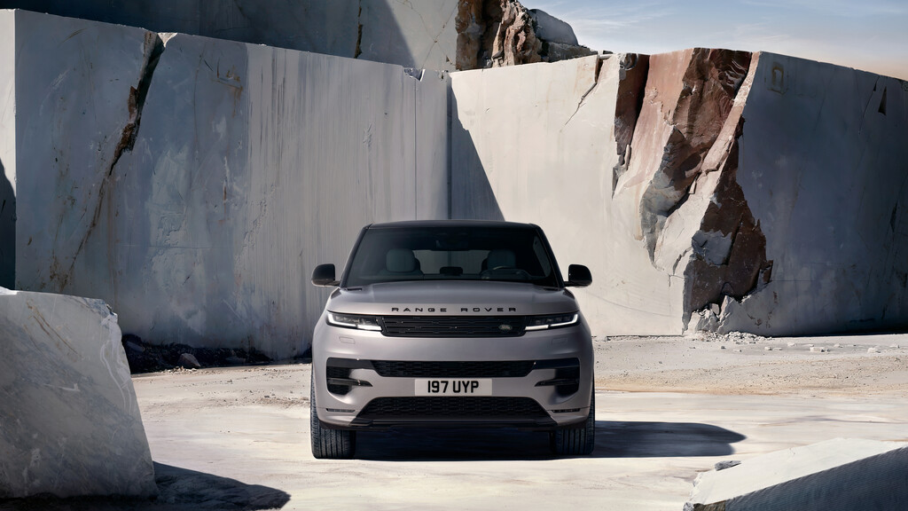 Range Rover Sport Electric.