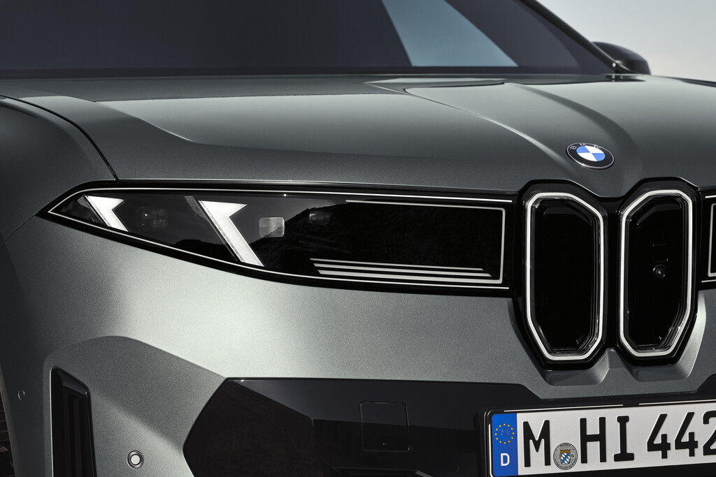 BMW iX4 50 x-Drive.
