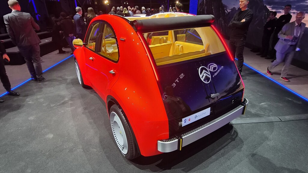 Citroën 2CV Concept beim Stellantis-Pre-Event zum Pariser Salon 2026.
